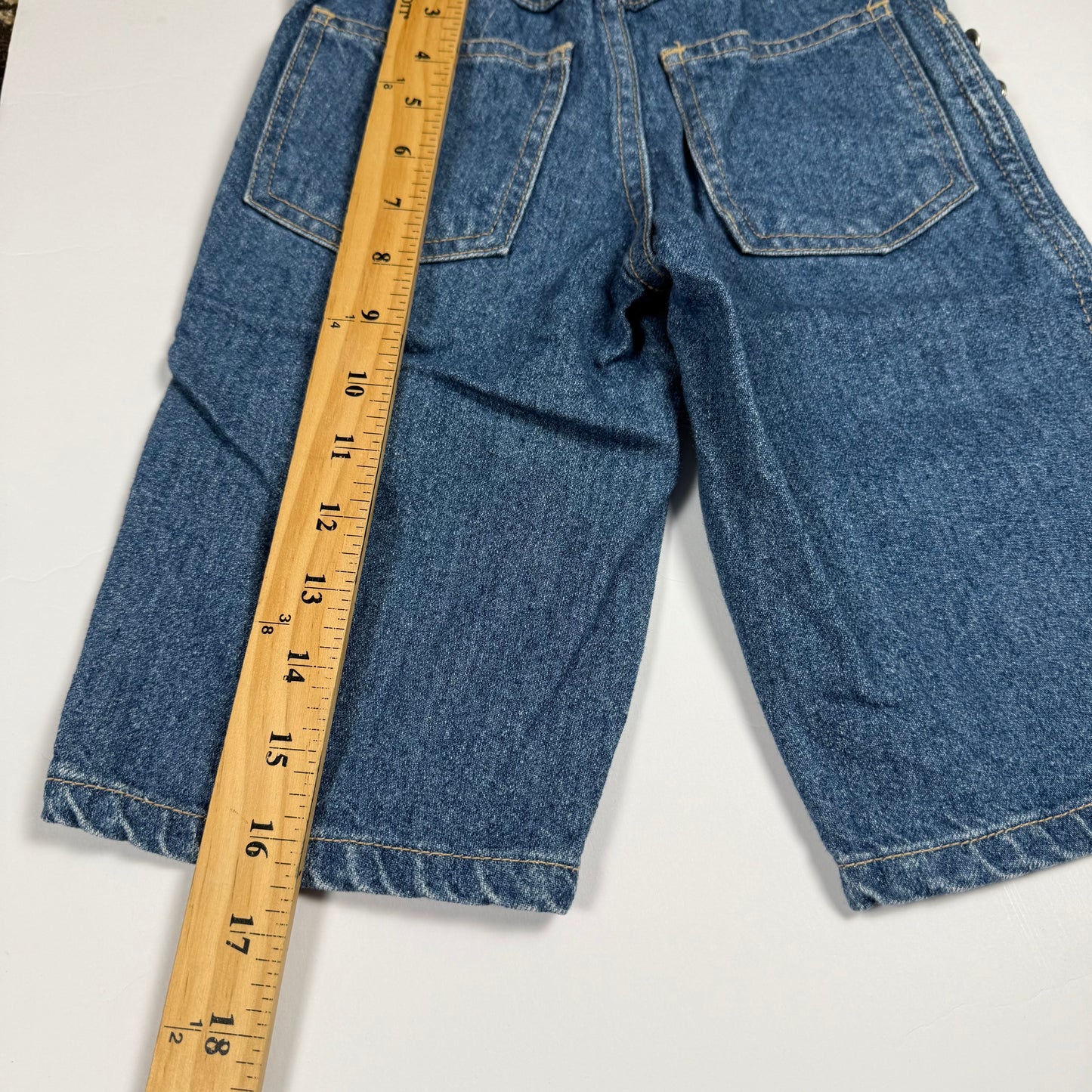 Vintage New Legends Capri Pants - 4T