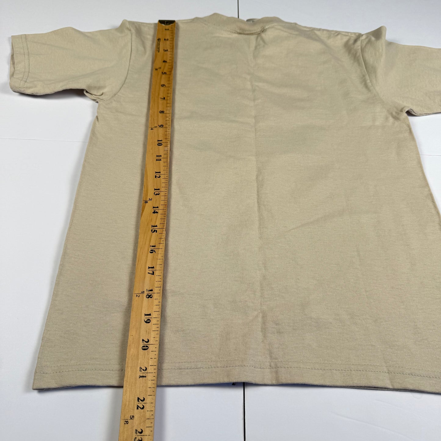 Y2K Tigger Winnie the Pooh T-Shirt NWT - Youth Small