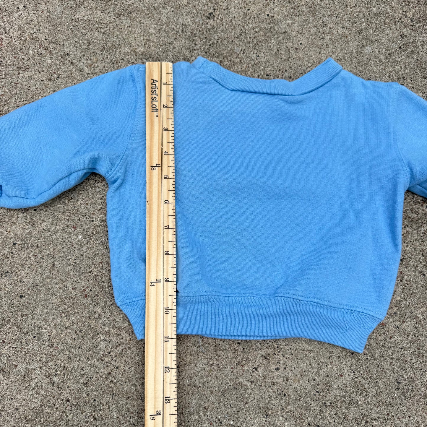 Y2K Winnie the Pooh Sweatshirt - 18 Months