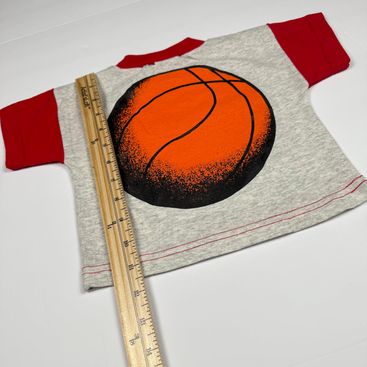 Vintage 1990's Chicago Bulls T-Shirt - 12 Months