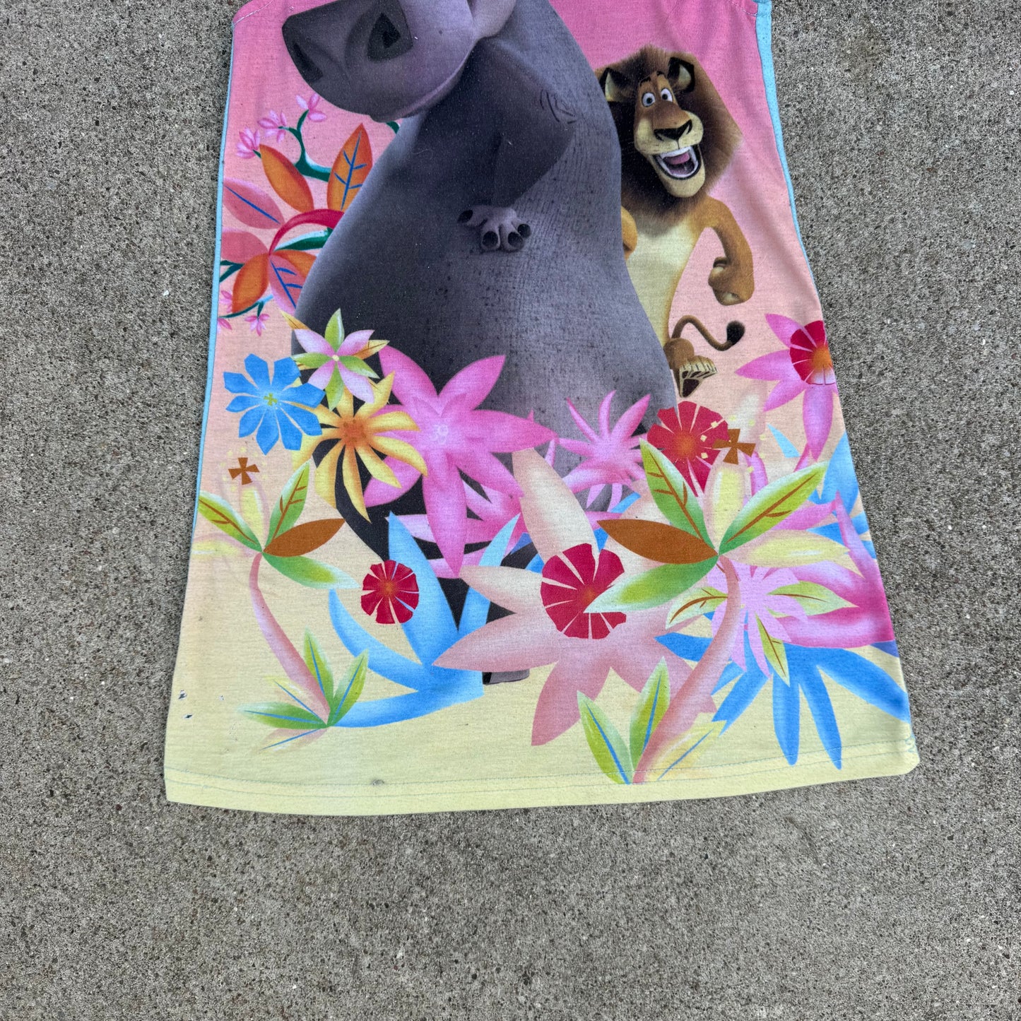 2005 Madagascar Nightgown - 4T