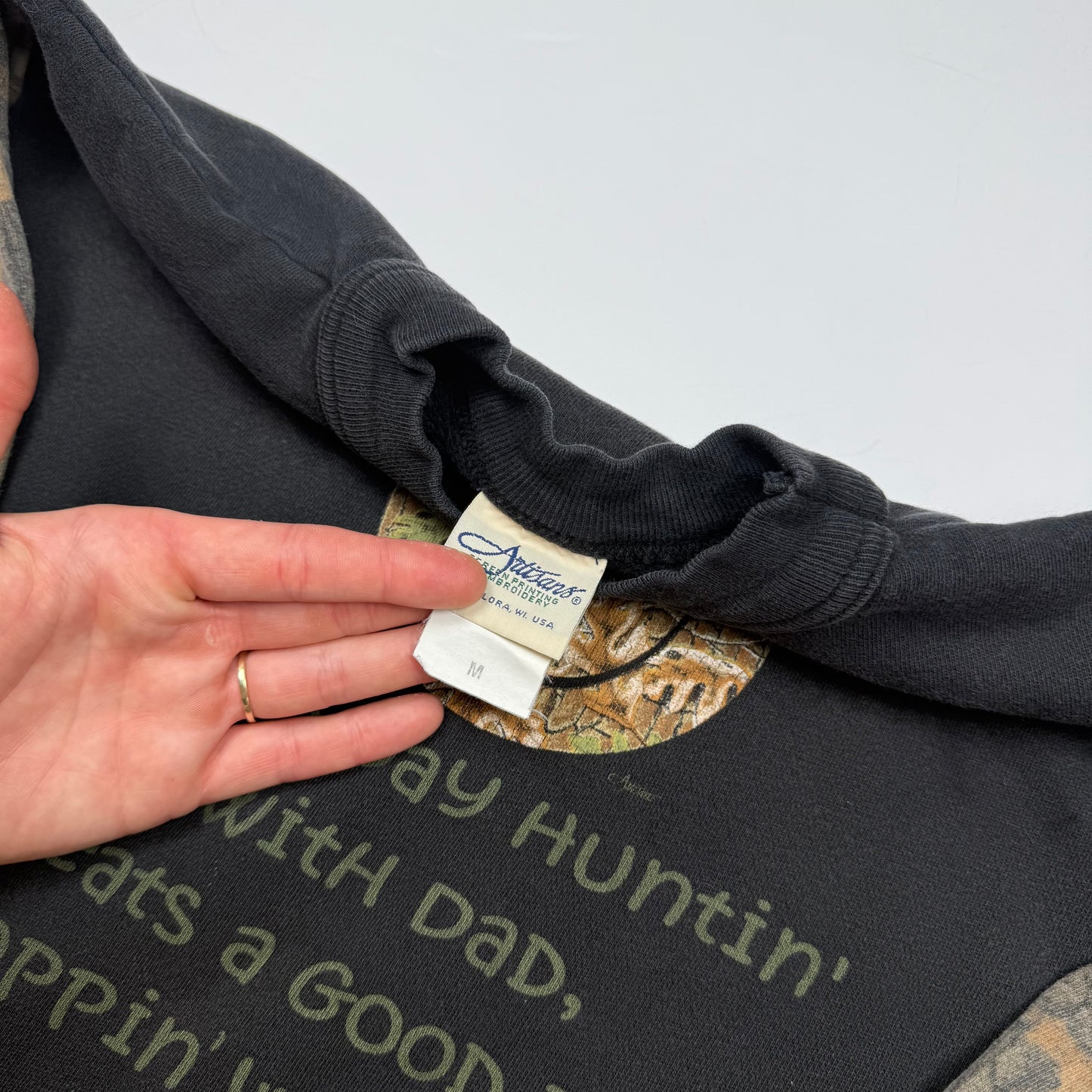 Vintage Artisans Design Camo Sweatshirt - 5T