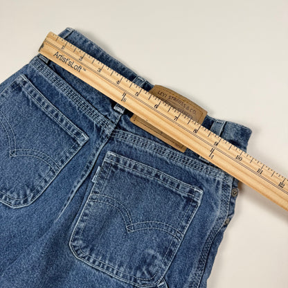 Vintage Y2K Levi's Shorts - 4/5T