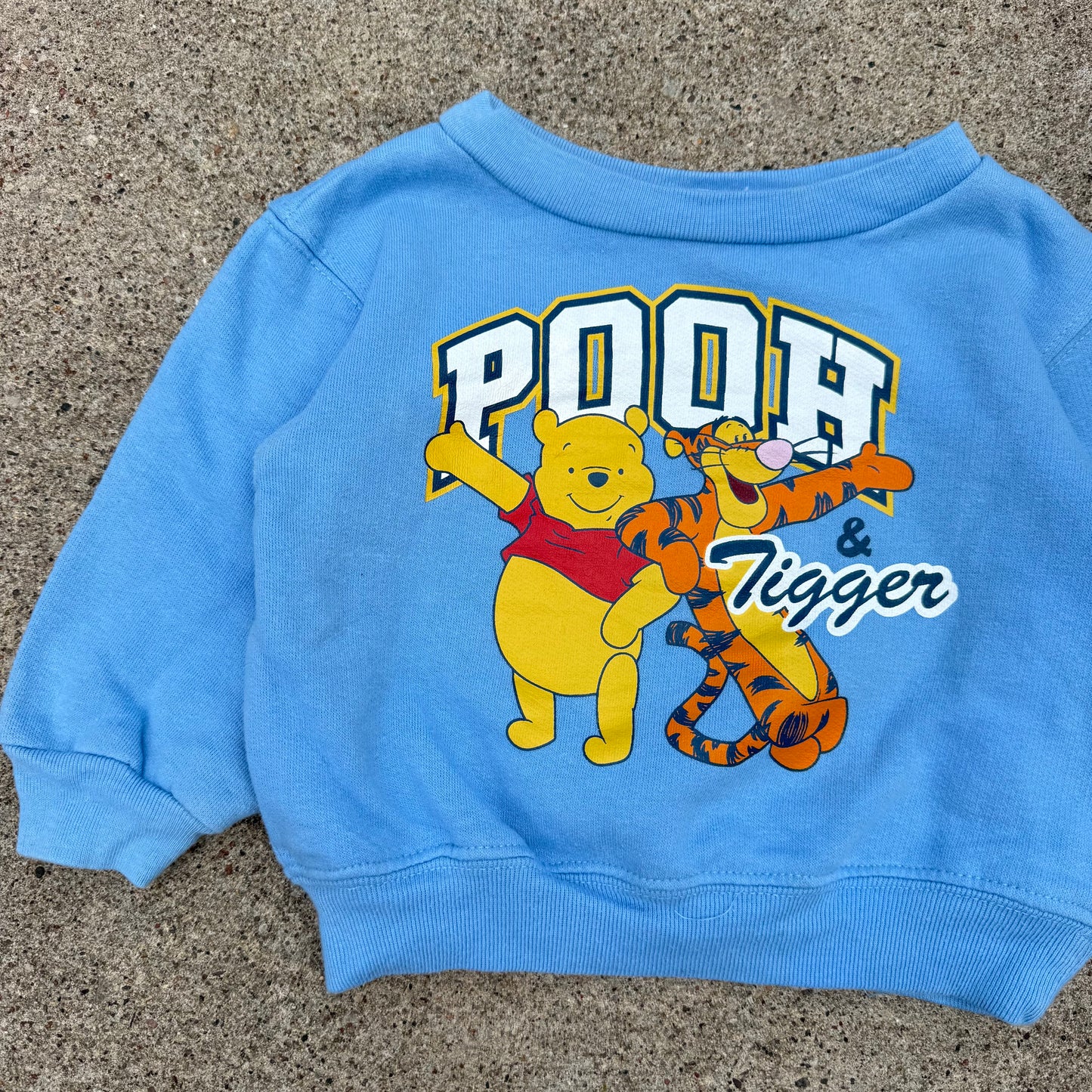 Y2K Winnie the Pooh Sweatshirt - 18 Months