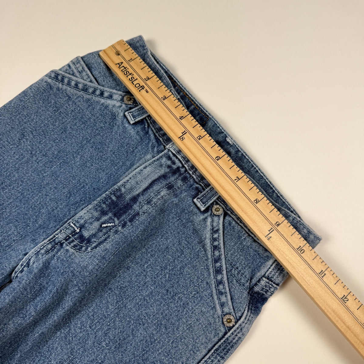 Vintage Y2K Levi's Shorts - 4/5T