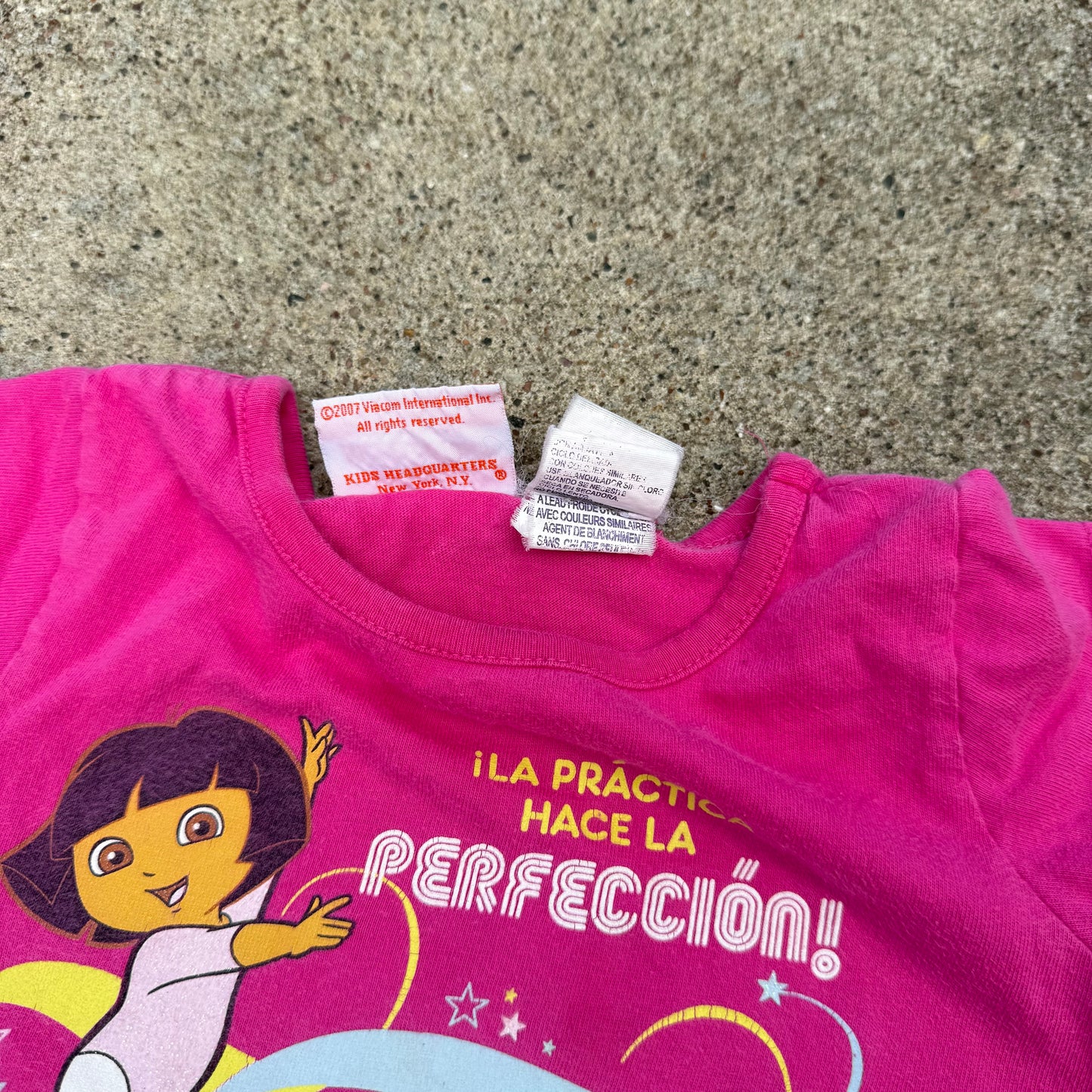 Y2K 2007 Dora and Boots Dancing T-Shirt - 2T