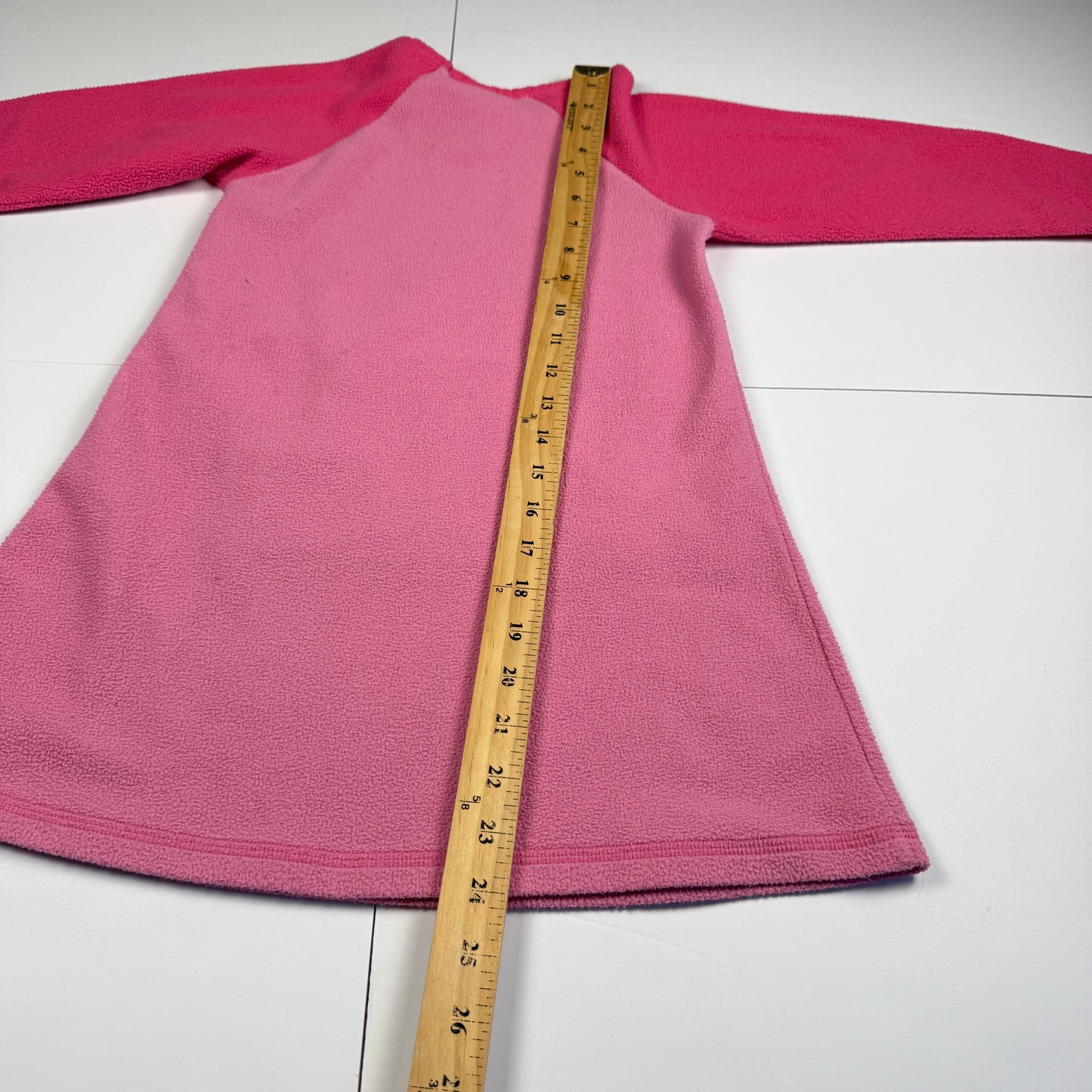 Vintage 2004 Strawberry Shortcake Fleece Nightgown - 4/5T