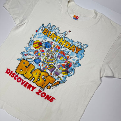 Vintage 1994 Discovery Zone T-Shirt - Youth Small/Medium