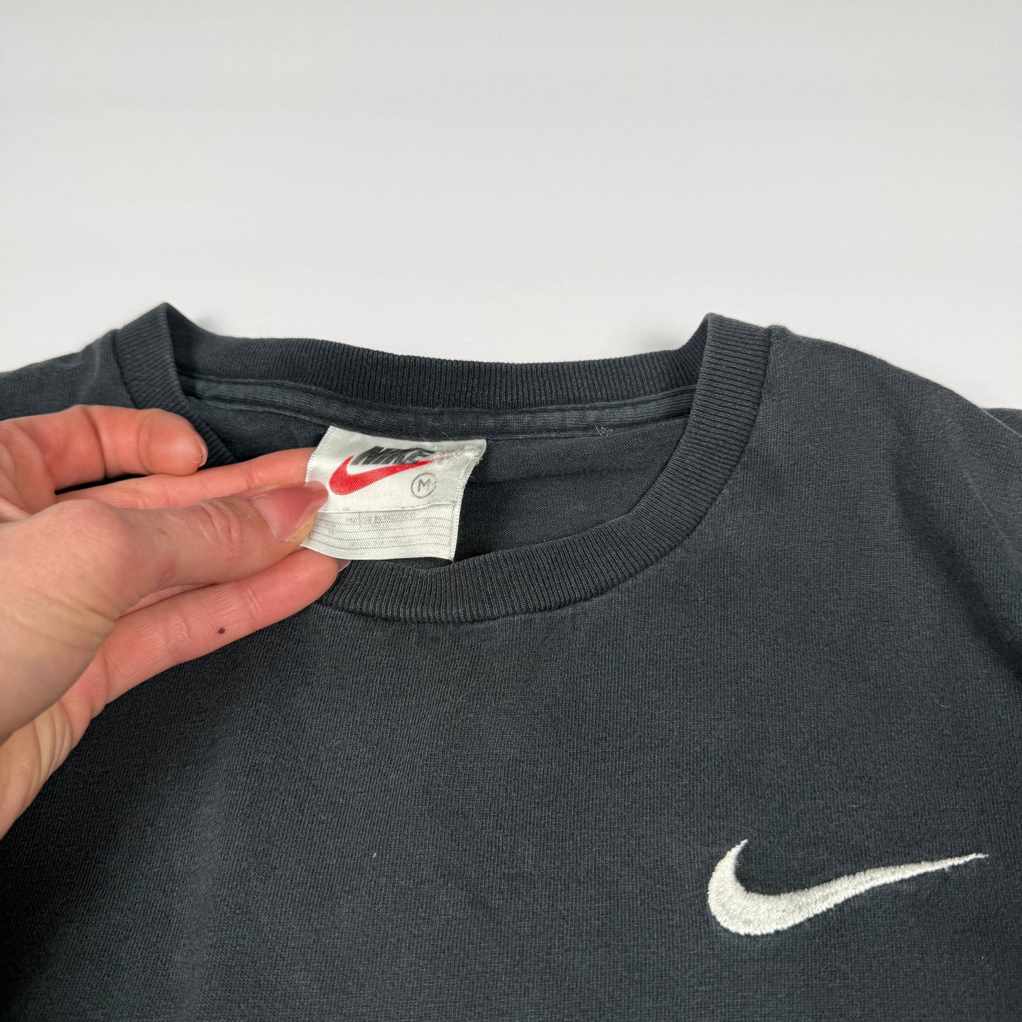 Vintage 1990's Nike T-Shirt - Youth Medium 8/10