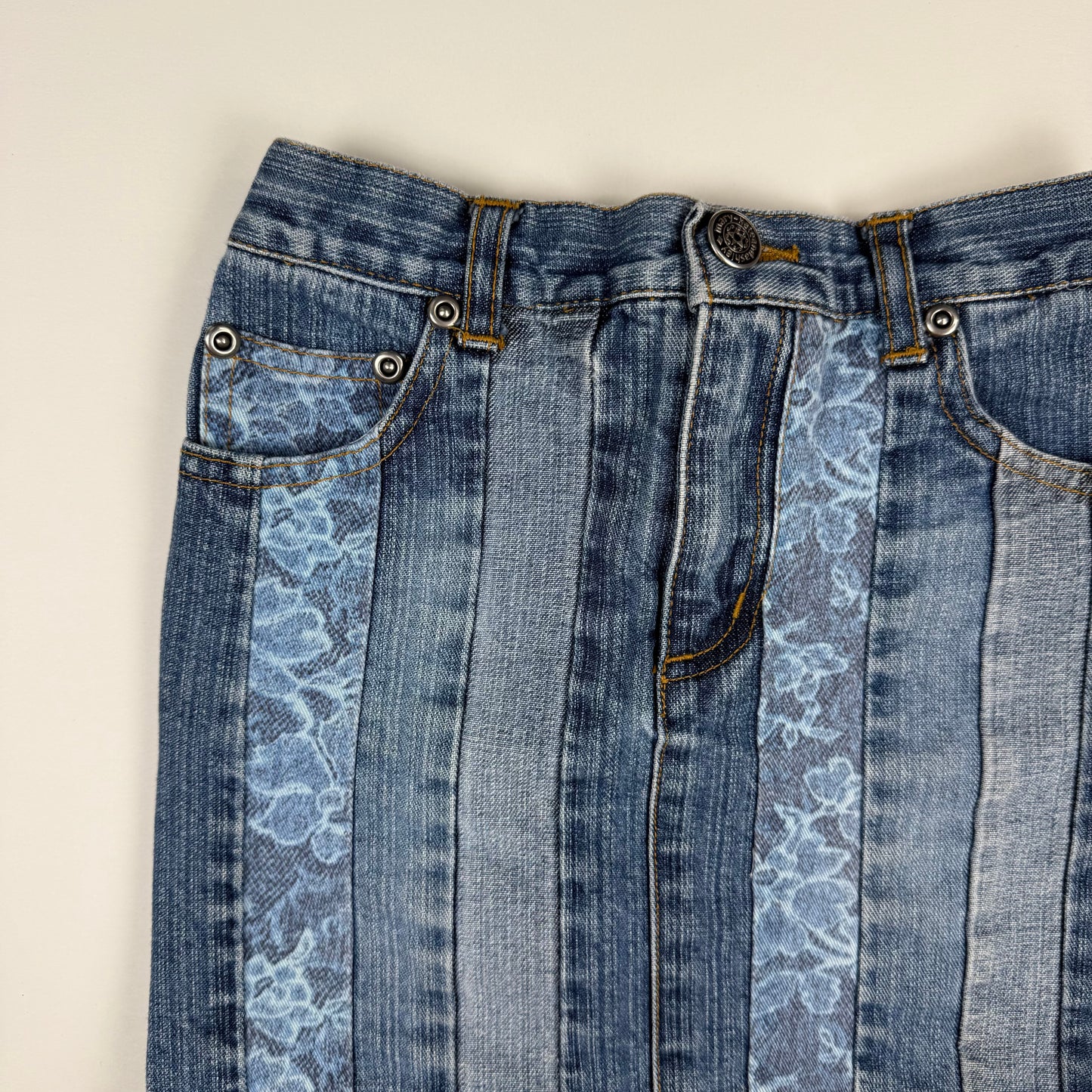 Y2K Mary Kate and Ashley Floral Denim Skirt - 4T