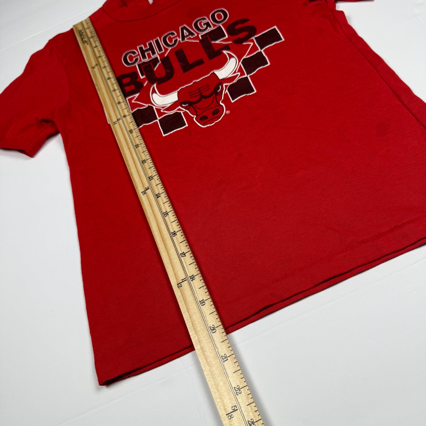 Vintage 1990's Chicago Bulls T-Shirt - Youth 6/7