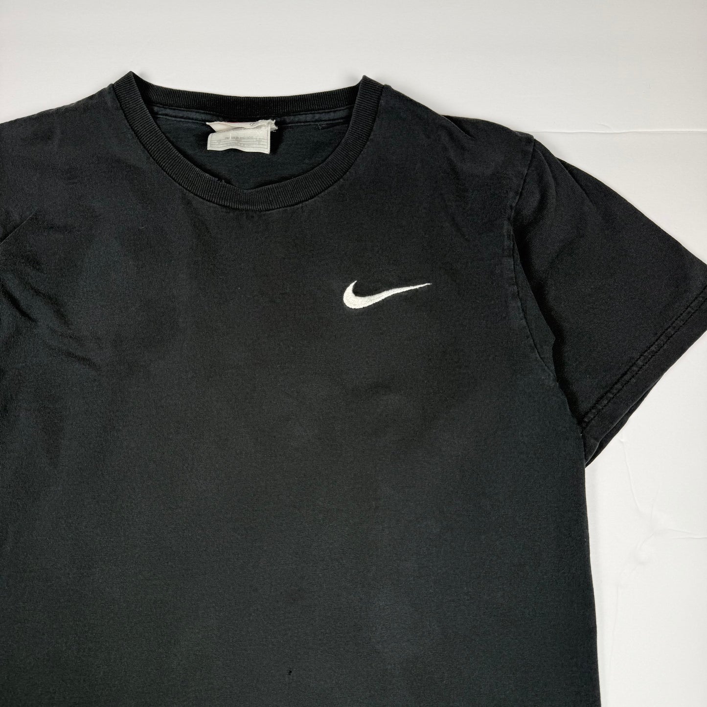 Vintage 1990's Nike T-Shirt - Youth Medium 8/10