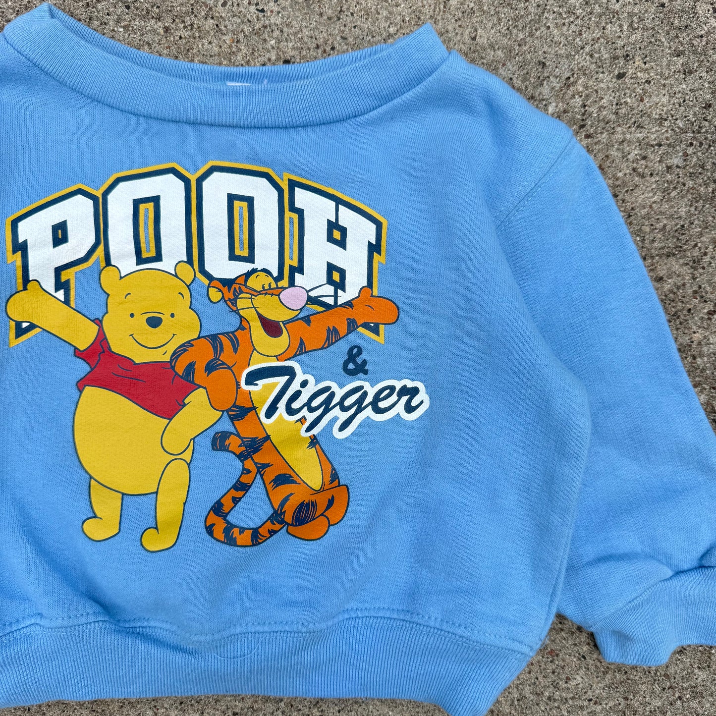 Y2K Winnie the Pooh Sweatshirt - 18 Months