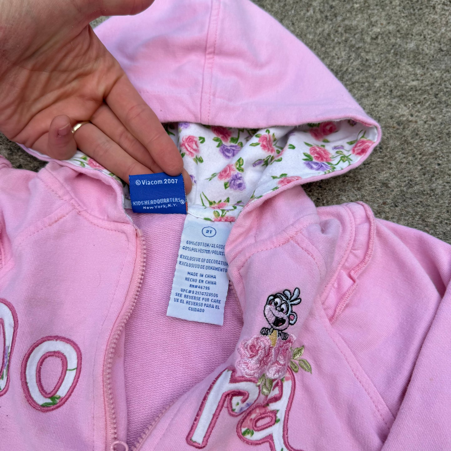 Y2K 2007 Dora and Boots Sweatshirt - 2T