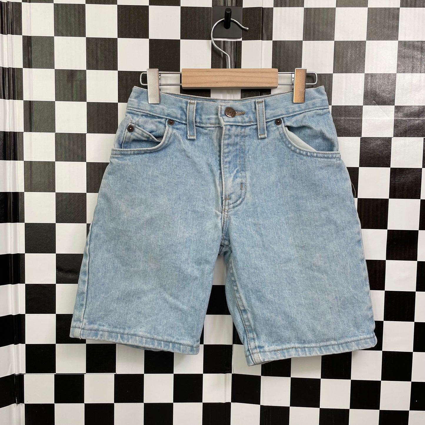 Vintage 1990's Faded Glory Light Wash Denim Shorts - Size 8