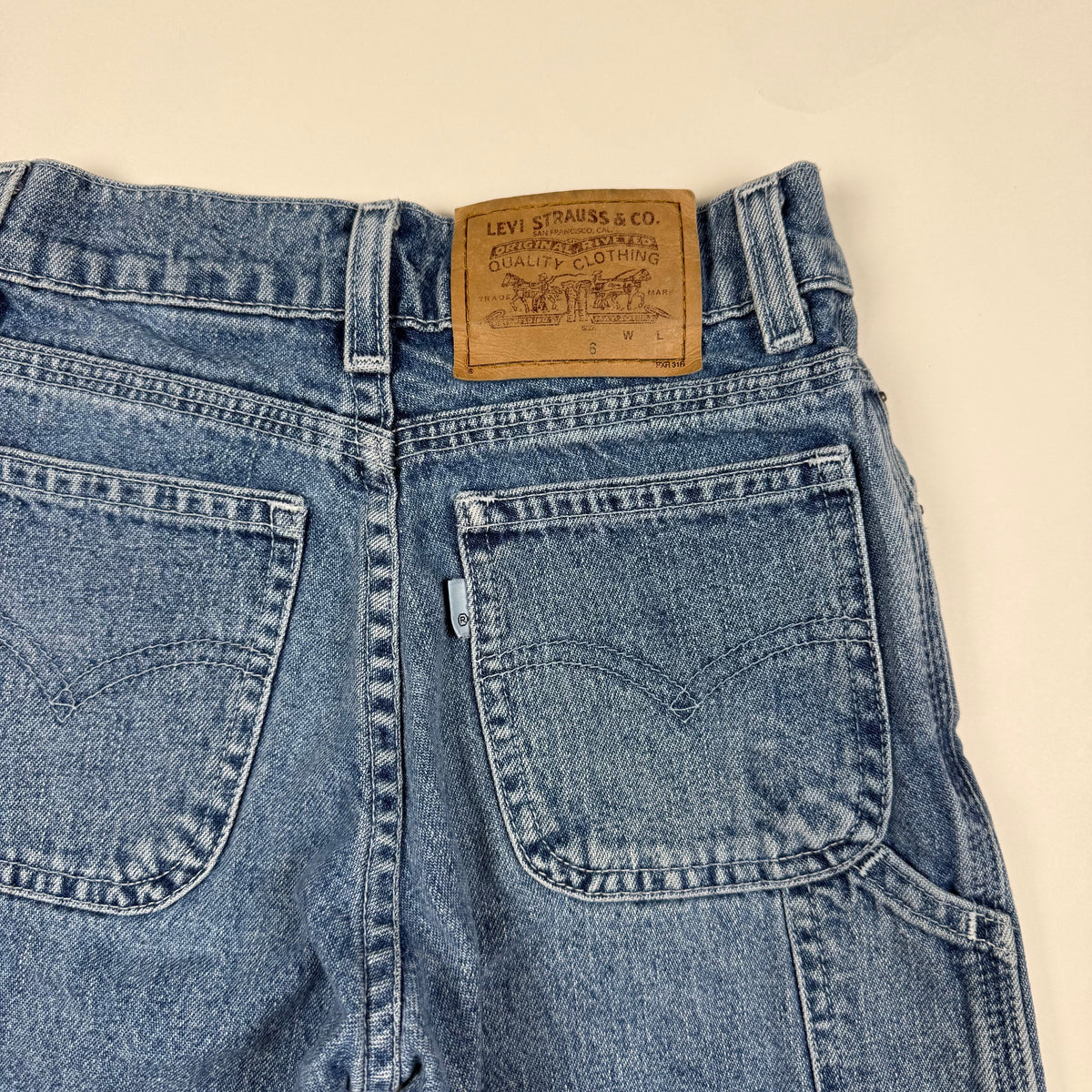 Vintage Y2K Levi's Shorts - 4/5T