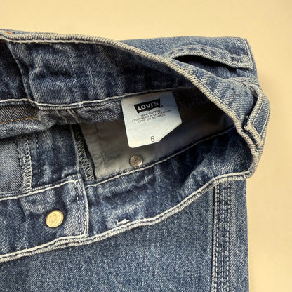 Vintage Y2K Levi's Shorts - 4/5T