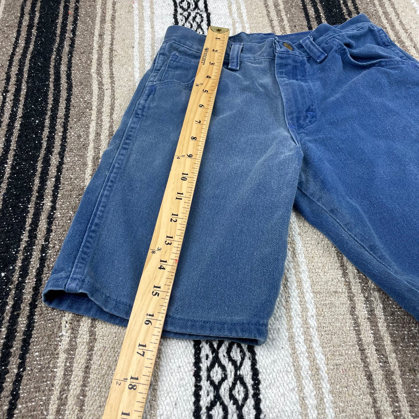 Vintage Wrangler Blue Shorts - Size 10