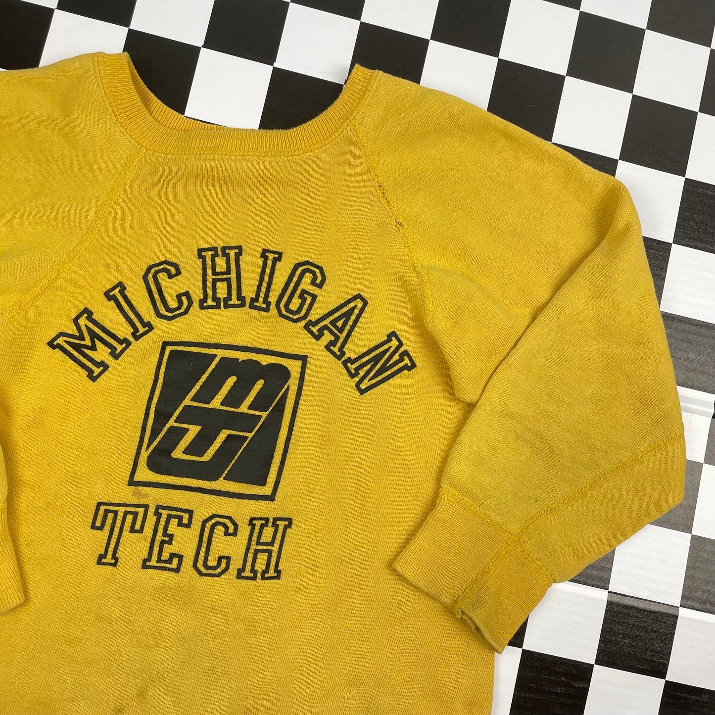 Vintage 1960's Michigan Tech Sweatshirt - Size 6