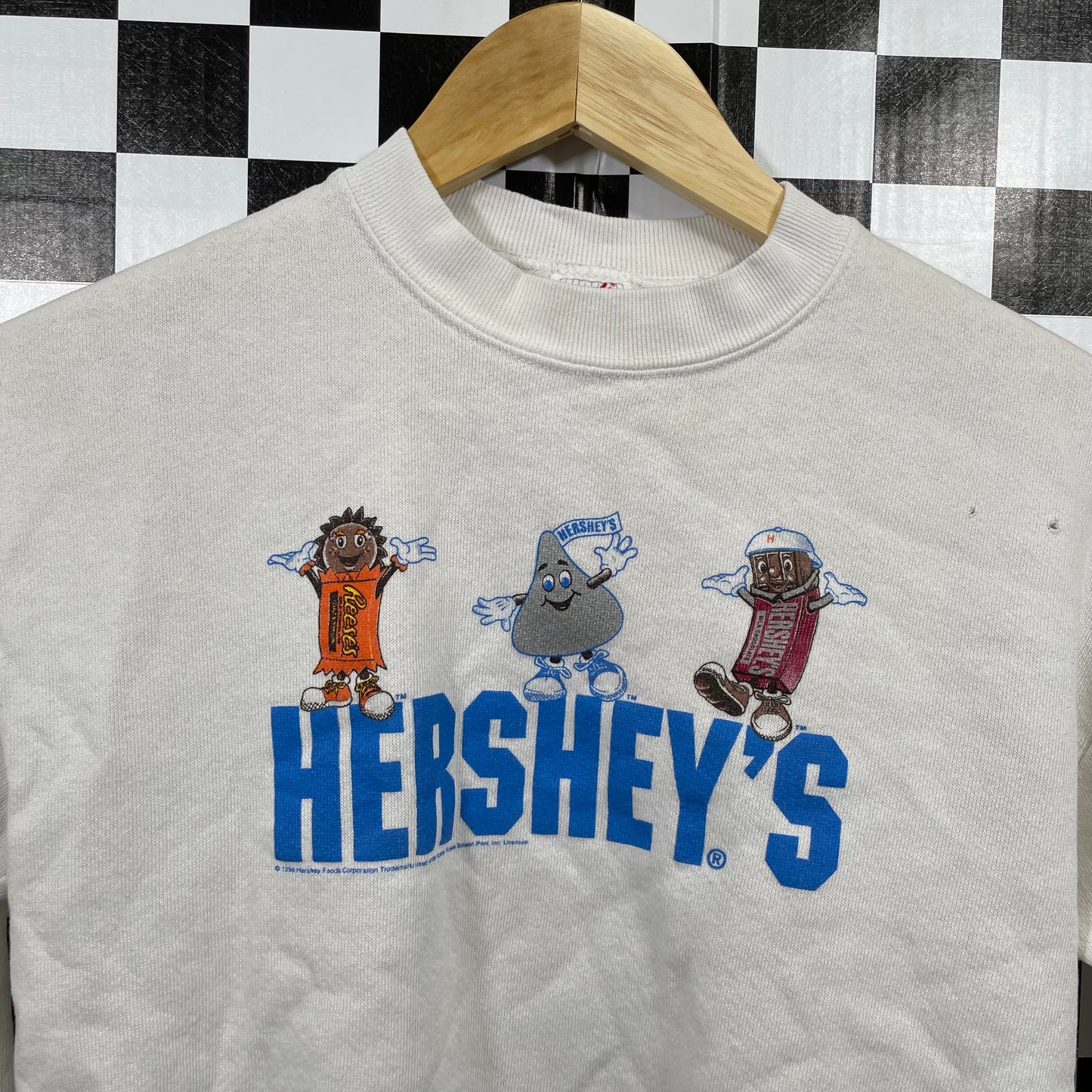 1996 Hershey's Sweatshirt - Youth Medium